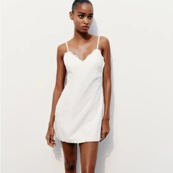 Zara White Mini Cotton Dress - Picture 2 of 6